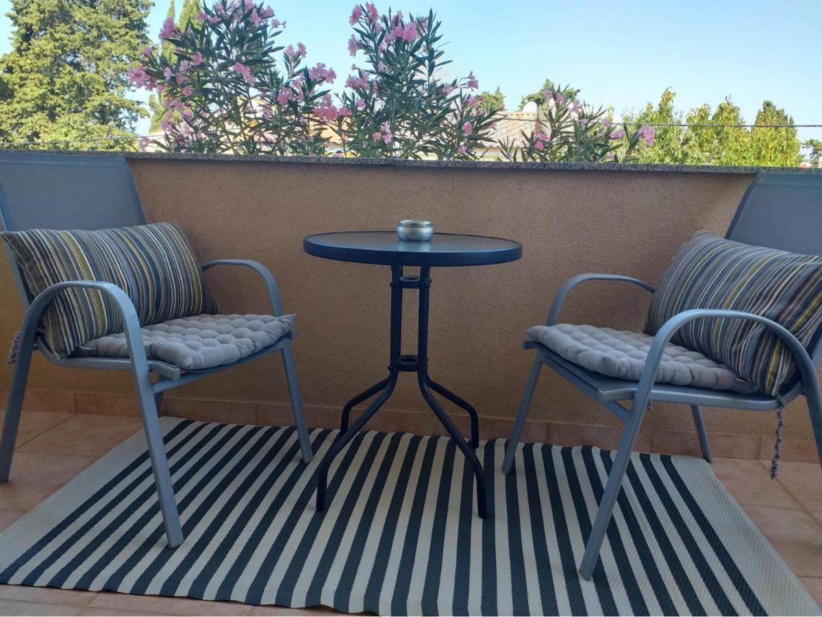 Apartments Golic ビオグラード・ナ・モル エクステリア 写真
