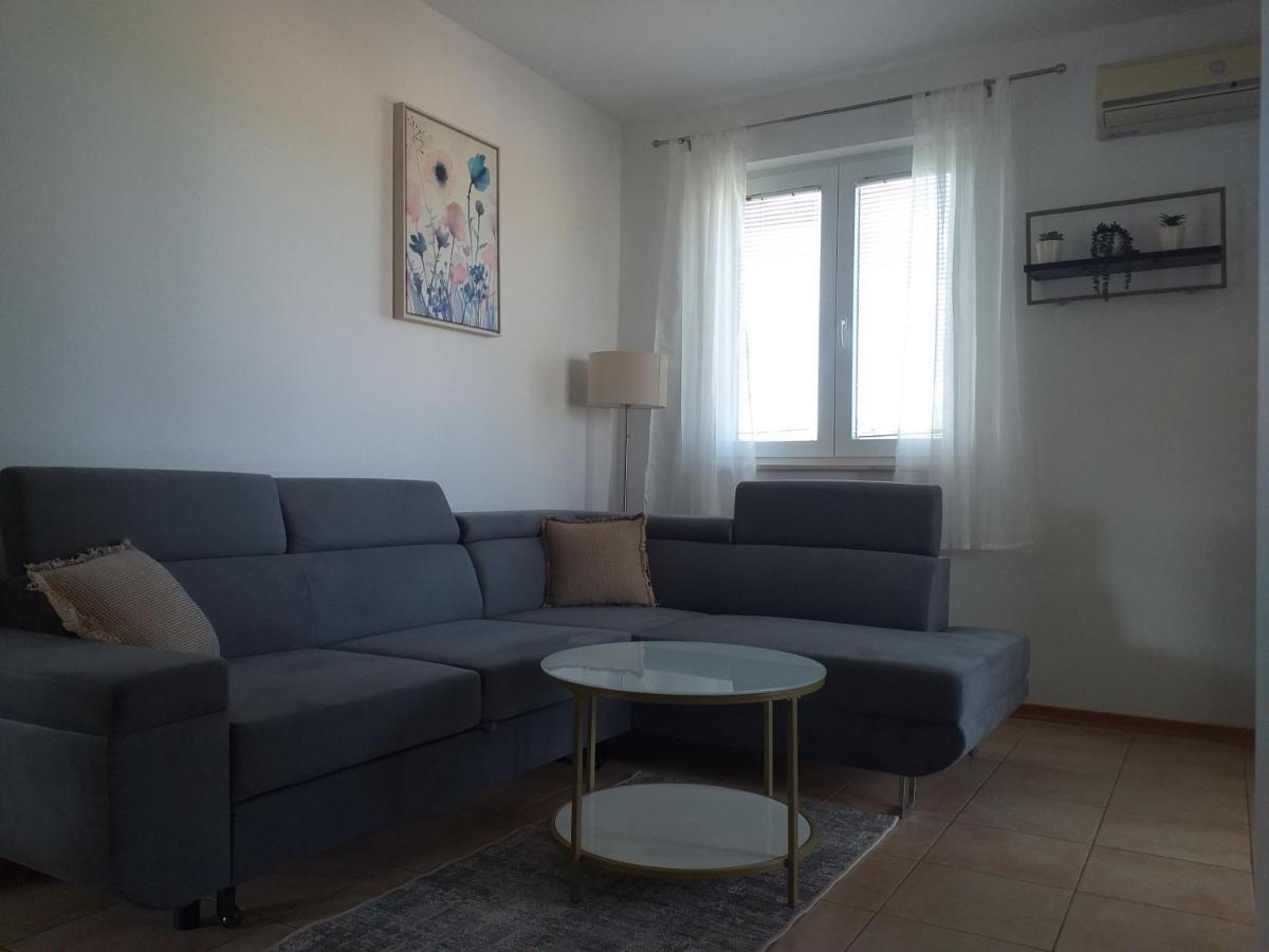 Apartments Golic ビオグラード・ナ・モル エクステリア 写真